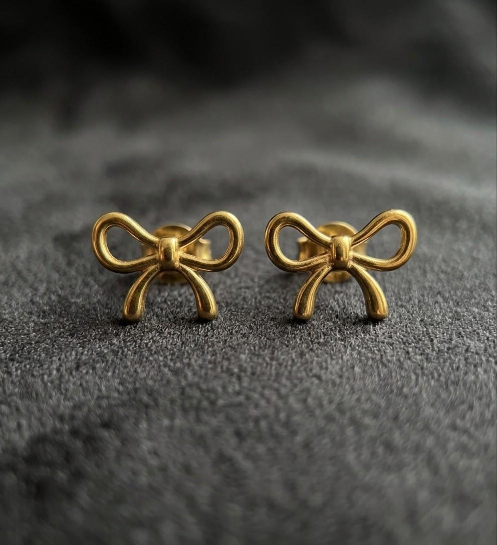 BOW STUDS